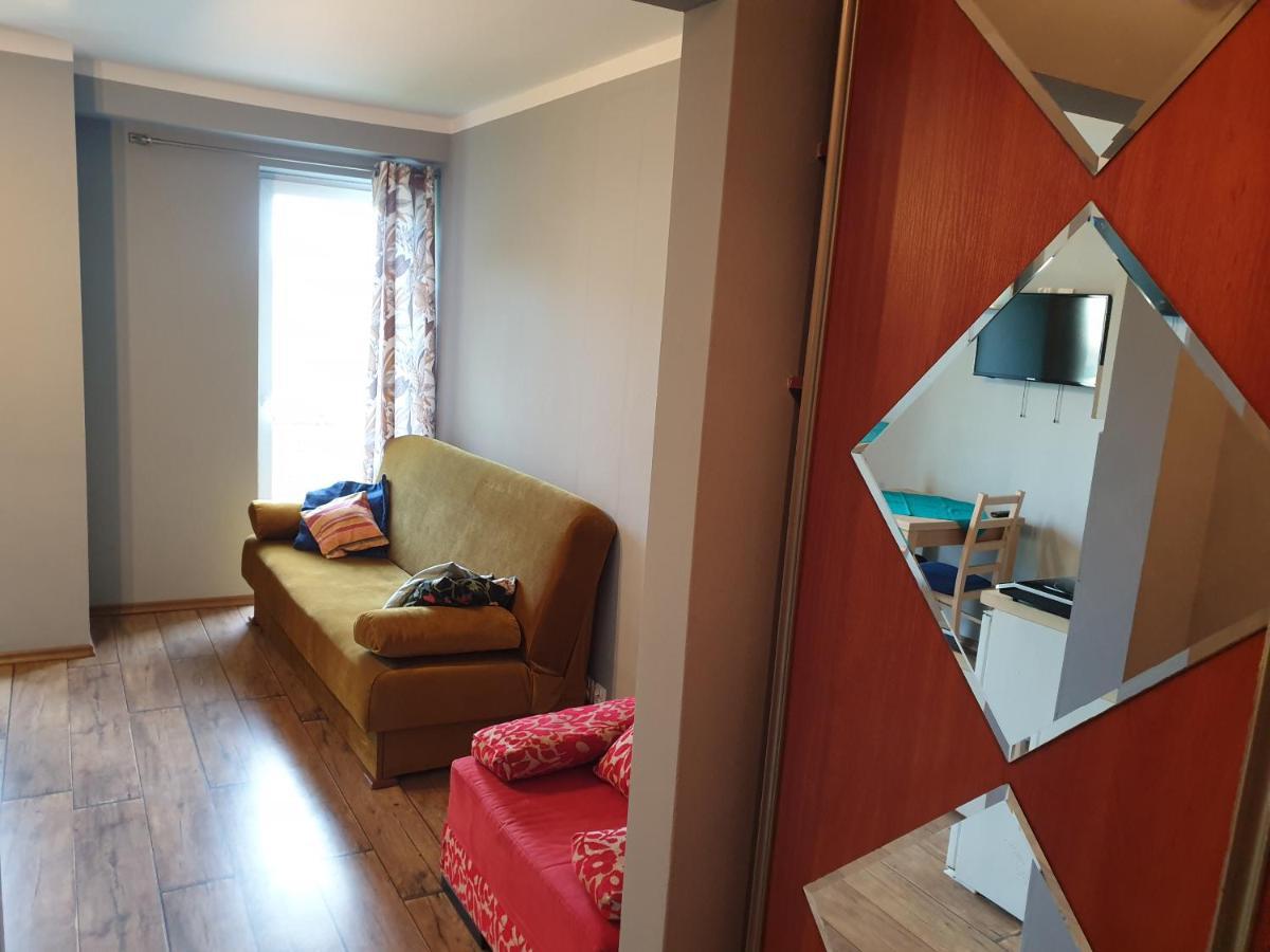 Kawalerka U Mirka Lägenhet Świnoujście Exteriör bild