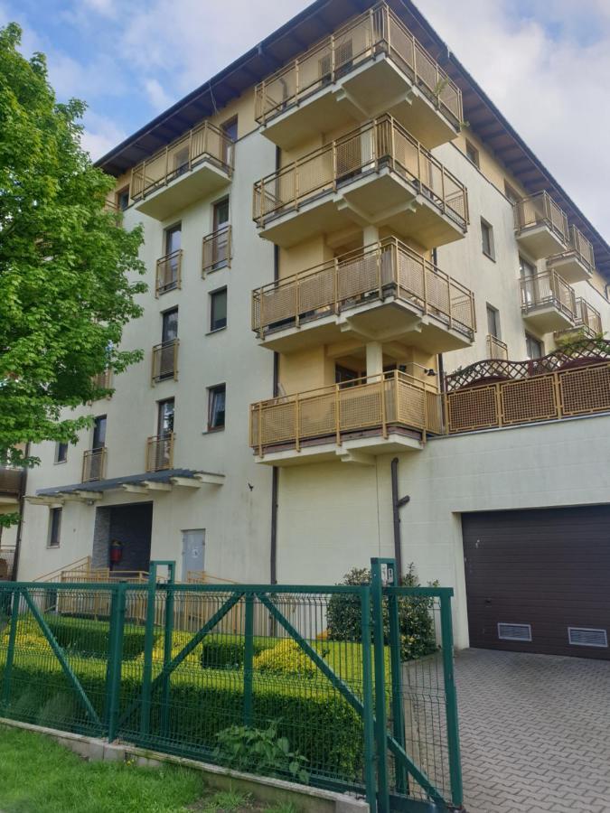 Kawalerka U Mirka Lägenhet Świnoujście Exteriör bild